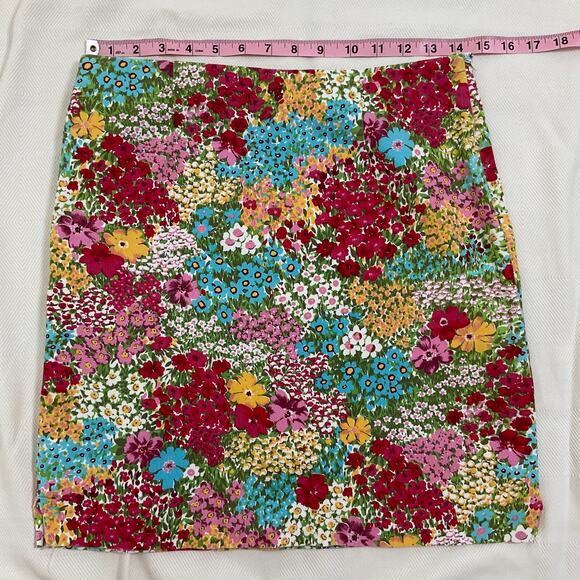 Catherine Stewart for Bellepoint Floral Mini Skirt - Picture 2 of 7